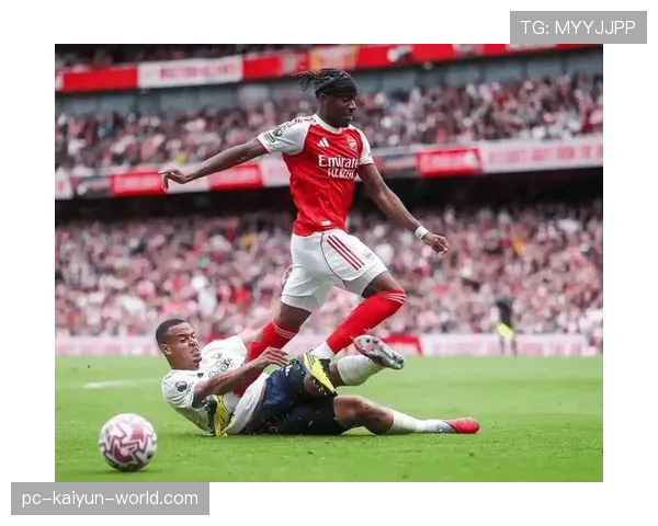 利物浦重返英超争冠行列，对赛季末段竞争格局带来关键变化